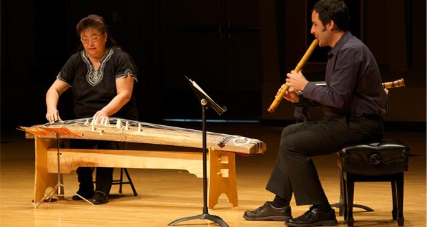 A+concert+of+Japanese+traditional+music%2C+featuring+guest+artists+Sensei+Yuki+Easter+on+the+koto+and+Dr.+Alexander+Khalil+on+the+shakuhachi%2C+was+performed+at+MiraCosta+College+last+semester.+%28courtesy+photo%29