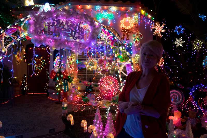 Spectacular Christmas Light Display a Labor of Love for Cancer Survivor