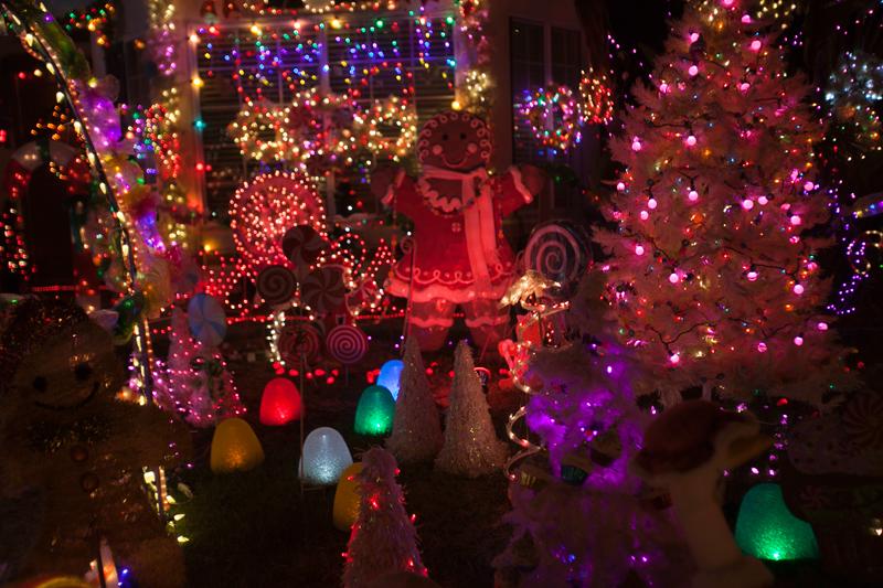 Spectacular Christmas Light Display a Labor of Love for Cancer Survivor