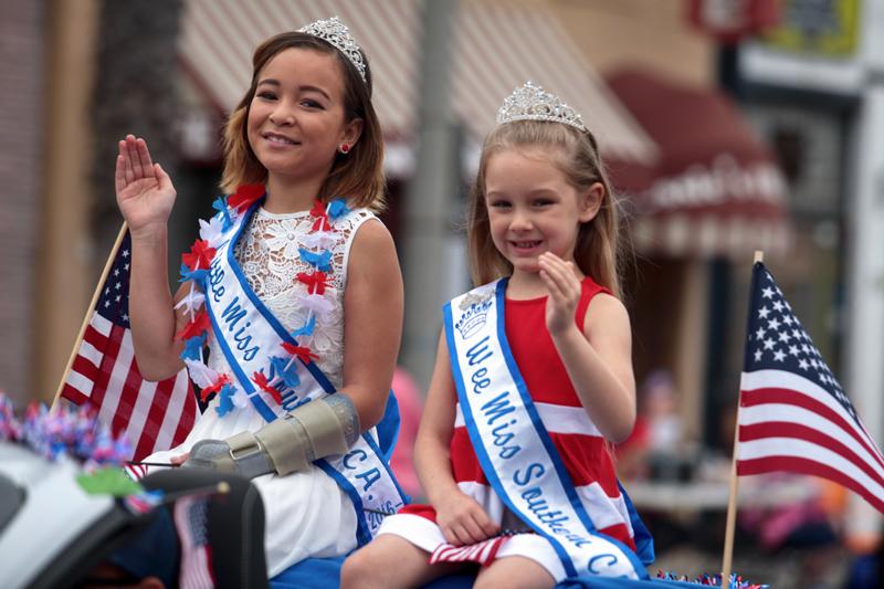 Snapshots from the 2017 Tri-City Medical Center-Oceanside Independence Parade