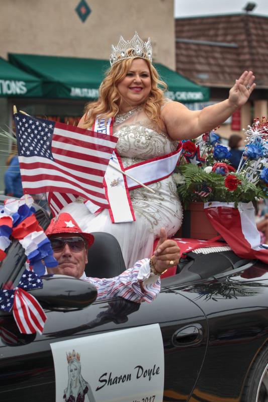 Snapshots from the 2017 Tri-City Medical Center-Oceanside Independence Parade