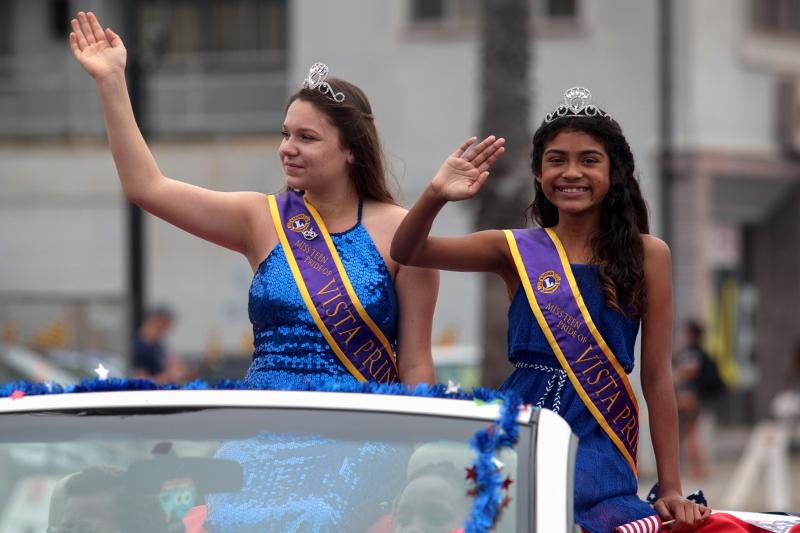 Snapshots from the 2017 Tri-City Medical Center-Oceanside Independence Parade